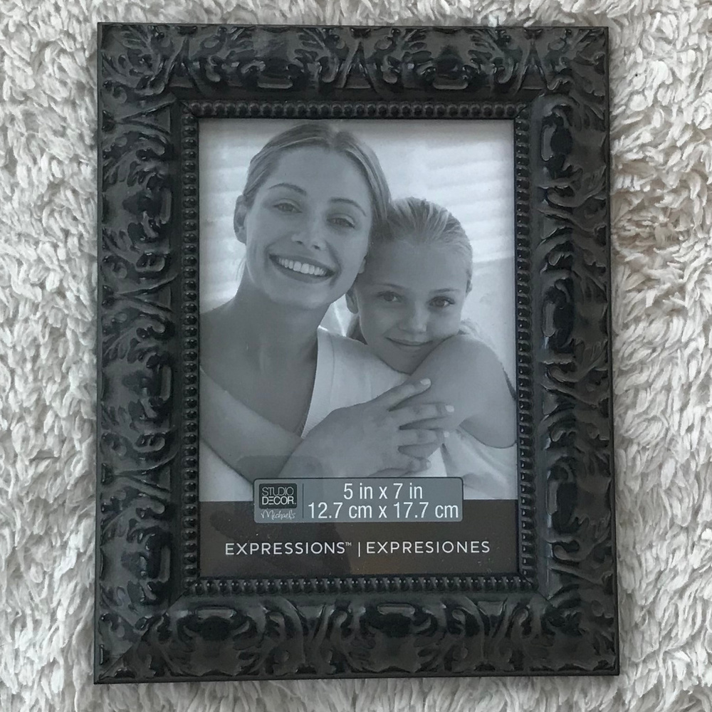 Studio Decor Brown Textured Picture Frame NWOT